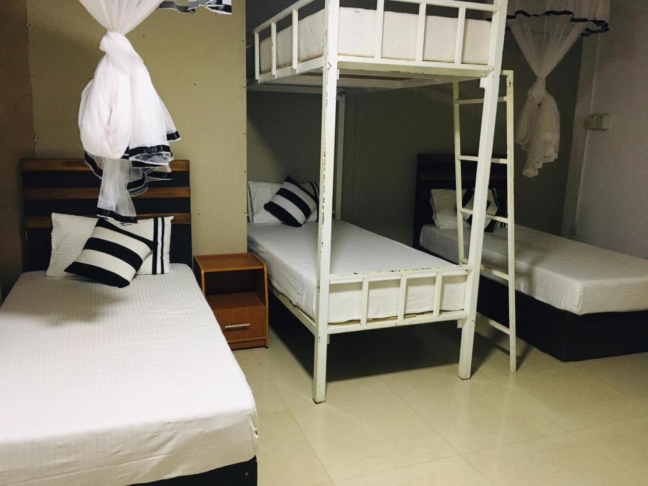 Aura City Hostel Anuradhapura Εξωτερικό φωτογραφία