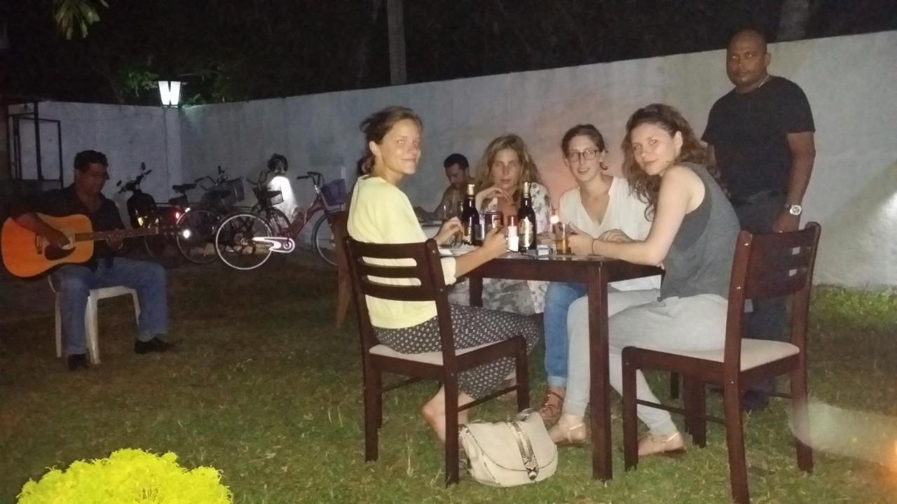 Aura City Hostel Anuradhapura Εξωτερικό φωτογραφία